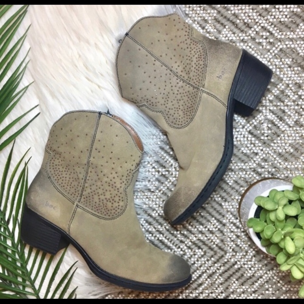Born BOC size 8/39 ankle boot
